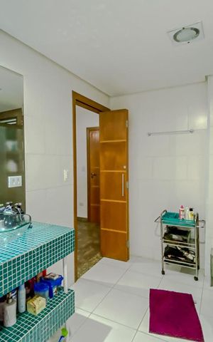 Casa à venda com 133m², 3 quartos e 2 vagasBanheiro da Suite