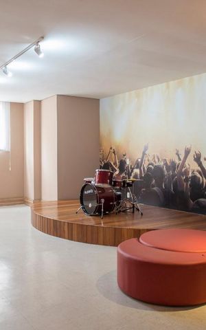 Apartamento para alugar com 138m², 3 quartos e 1 vaga Apartamento para alugar com 138m², 3 quartos e 1 vagaÁrea comum