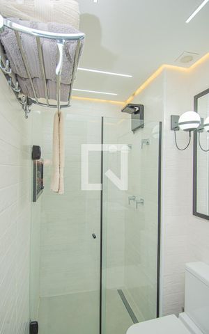 Apartamento à venda com 47m², 1 quarto e 1 vagaBanheiro