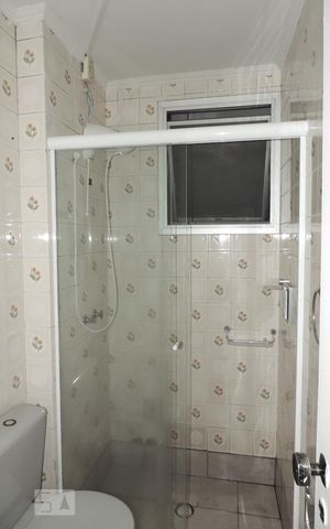 Apartamento para alugar com 43m², 1 quarto e sem vagaBanheiro - Box