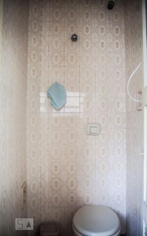 Apartamento à venda com 175m², 2 quartos e sem vaga Apartamento à venda com 175m², 2 quartos e sem vagaBanheiro de Serviço