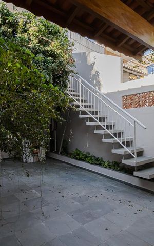 Casa para alugar com 220m², 3 quartos e 1 vaga Casa para alugar com 220m², 3 quartos e 1 vagaQuintal