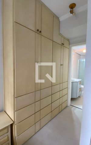 Apartamento para alugar com 86m², 2 quartos e 2 vagasCloset da suíte 1