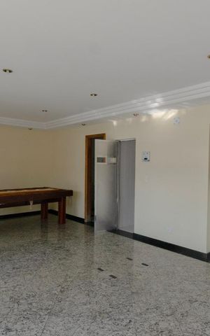 Apartamento à venda com 120m², 3 quartos e 2 vagas Apartamento à venda com 120m², 3 quartos e 2 vagasAcademia