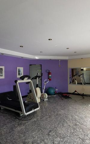 Apartamento à venda com 120m², 3 quartos e 2 vagas Apartamento à venda com 120m², 3 quartos e 2 vagasAcademia