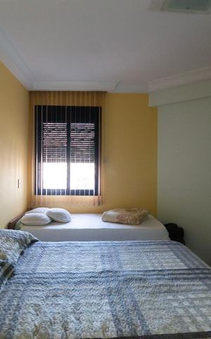 Apartamento à venda com 120m², 3 quartos e 2 vagas Apartamento à venda com 120m², 3 quartos e 2 vagasSuíte