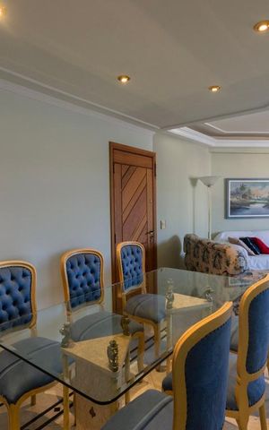 Apartamento à venda com 120m², 3 quartos e 2 vagas Apartamento à venda com 120m², 3 quartos e 2 vagasSala de Jantar