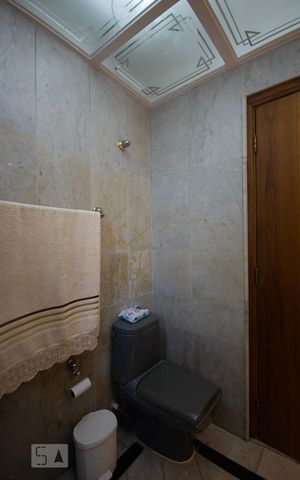 Apartamento à venda com 120m², 3 quartos e 2 vagas Apartamento à venda com 120m², 3 quartos e 2 vagasBanheiro da Suíte