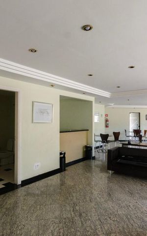 Apartamento à venda com 120m², 3 quartos e 2 vagas Apartamento à venda com 120m², 3 quartos e 2 vagasSalão de Festas