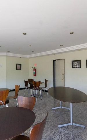 Apartamento à venda com 120m², 3 quartos e 2 vagas Apartamento à venda com 120m², 3 quartos e 2 vagasSalão de Festas