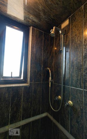 Apartamento à venda com 120m², 3 quartos e 2 vagas Apartamento à venda com 120m², 3 quartos e 2 vagasBanheiro Social