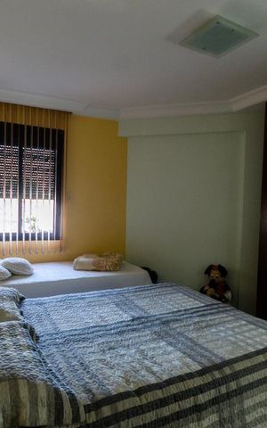 Apartamento à venda com 120m², 3 quartos e 2 vagas Apartamento à venda com 120m², 3 quartos e 2 vagasSuíte
