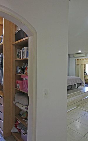 Casa para alugar com 1600m², 6 quartos e 8 vagasSuíte Master