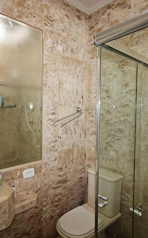 Casa para alugar com 1600m², 6 quartos e 8 vagasBanheiro Suíte 2