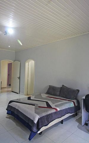 Casa para alugar com 1600m², 6 quartos e 8 vagasSuíte 2