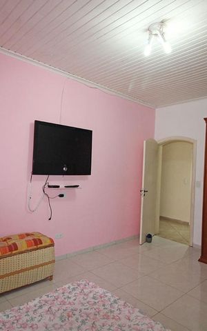 Casa para alugar com 1600m², 6 quartos e 8 vagasQuarto 4