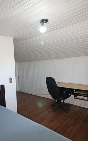 Casa para alugar com 1600m², 6 quartos e 8 vagasQuarto 2 do Sótão