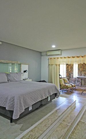 Casa para alugar com 1600m², 6 quartos e 8 vagasSuíte Master