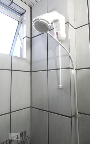 Apartamento para alugar com 49m², 2 quartos e 1 vagaBanheiro - Chuveiro
