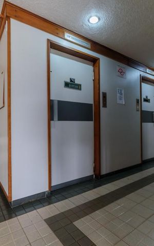 Apartamento à venda com 75m², 2 quartos e 1 vaga Apartamento à venda com 75m², 2 quartos e 1 vagaHall