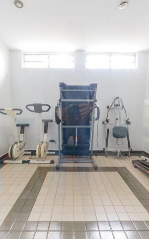 Apartamento à venda com 75m², 2 quartos e 1 vaga Apartamento à venda com 75m², 2 quartos e 1 vagaAcademia