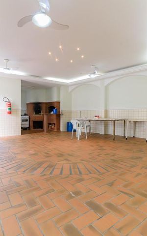 Apartamento à venda com 75m², 2 quartos e 1 vaga Apartamento à venda com 75m², 2 quartos e 1 vagaÁrea comum - Churrasqueira