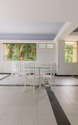 Apartamento à venda com 75m², 2 quartos e 1 vaga Apartamento à venda com 75m², 2 quartos e 1 vagaÁrea comum - Salão de festas
