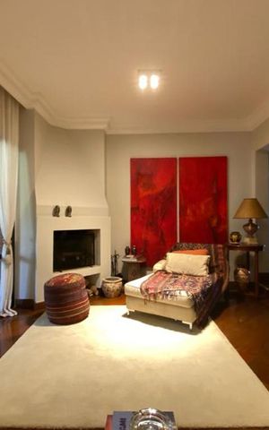 Apartamento à venda com 212m², 3 quartos e 3 vagas Apartamento à venda com 212m², 3 quartos e 3 vagasSala