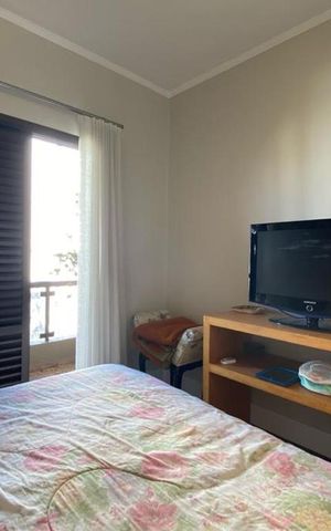 Apartamento à venda com 212m², 3 quartos e 3 vagas Apartamento à venda com 212m², 3 quartos e 3 vagasSuíte 1