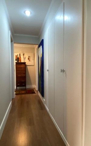 Apartamento à venda com 212m², 3 quartos e 3 vagas Apartamento à venda com 212m², 3 quartos e 3 vagasCorredor