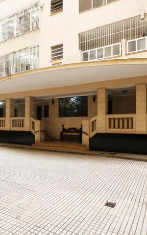 Apartamento para alugar com 202m², 4 quartos e 1 vagaEntrada
