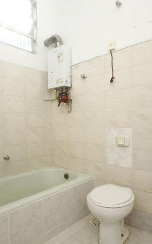 Apartamento para alugar com 202m², 4 quartos e 1 vagaBanheiro 1