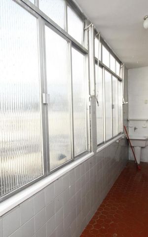 Apartamento para alugar com 202m², 4 quartos e 1 vagaÁrea de Serviço