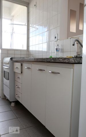 Apartamento à venda com 49m², 2 quartos e 1 vagaCozinha - Armários