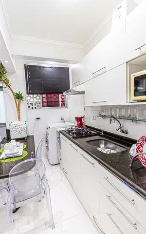 Studio à venda com 43m², 1 quarto e sem vaga Studio à venda com 43m², 1 quarto e sem vagaCozinha