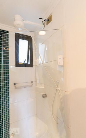 Apartamento à venda com 51m², 2 quartos e 1 vaga Apartamento à venda com 51m², 2 quartos e 1 vagaBanheiro