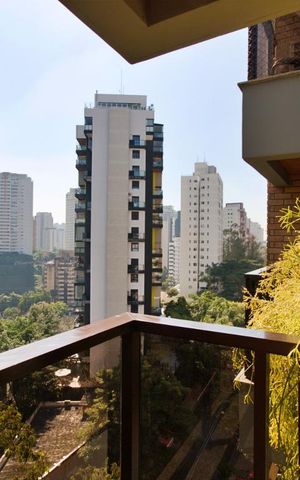 Apartamento para alugar com 197m², 4 quartos e 3 vagasVaranda da Suíte 4