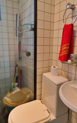 Apartamento para alugar com 197m², 4 quartos e 3 vagasBanheiro de Serviço