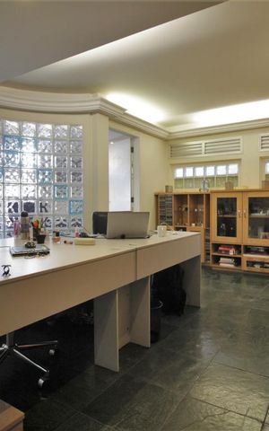 Casa à venda com 205m², 4 quartos e 3 vagasEscritório