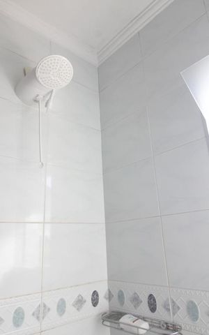 Casa à venda com 205m², 4 quartos e 3 vagasChuveiro