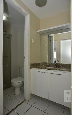 Apartamento à venda com 74m², 3 quartos e 1 vagaBanheiro Social