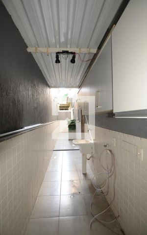 Apartamento para alugar com 71m², 2 quartos e 1 vagaÁrea de Serviço