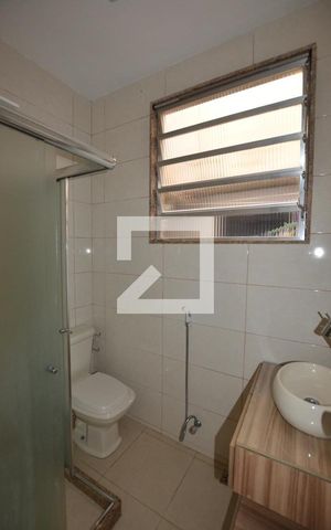 Apartamento para alugar com 71m², 2 quartos e 1 vagaBanheiro