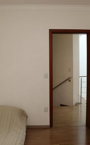 Casa à venda com 385m², 4 quartos e 6 vagasSuíte 2 