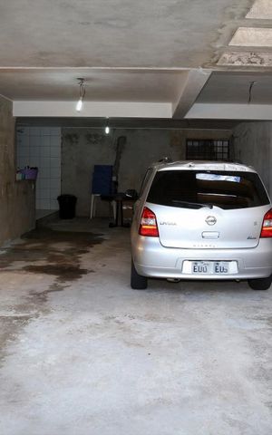 Casa à venda com 385m², 4 quartos e 6 vagasGaragem