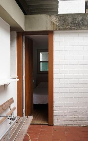 Casa de condomínio para alugar com 260m², 5 quartos e 2 vagasHall