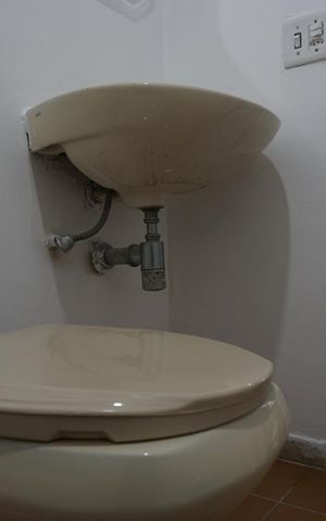 Casa de condomínio para alugar com 260m², 5 quartos e 2 vagasBanheiro da Suíte 3