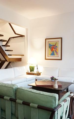 Casa de condomínio para alugar com 260m², 5 quartos e 2 vagasSala