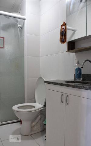Apartamento à venda com 33m², 1 quarto e sem vagaBanheiro