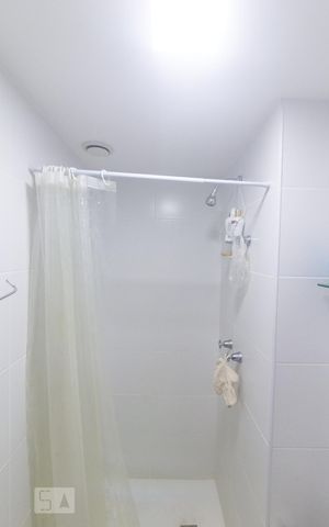 Apartamento à venda com 70m², 3 quartos e 1 vagaBanheiro 2